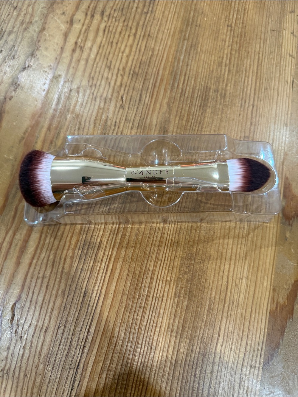 Wander Dual-Ended Foundation Brush